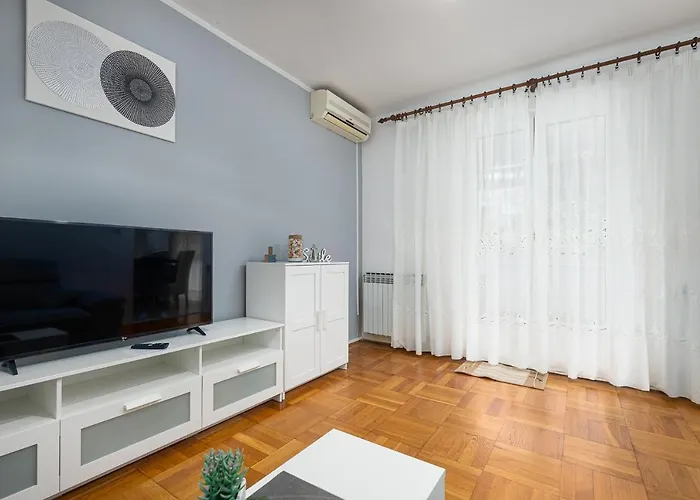 Apartment Dea B4+1 Porec