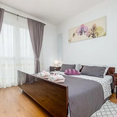 Apartmán Dea B4+1 *